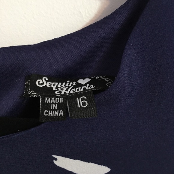 Dress - Picture 2 of 3